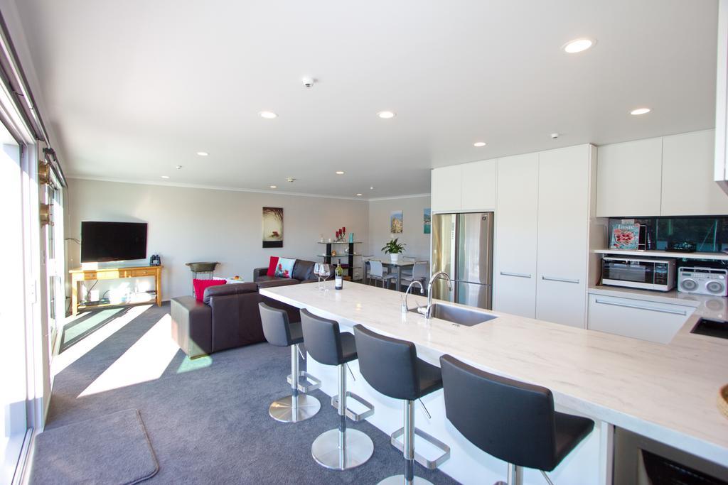 Marina Park Apartments Whitianga Exterior photo